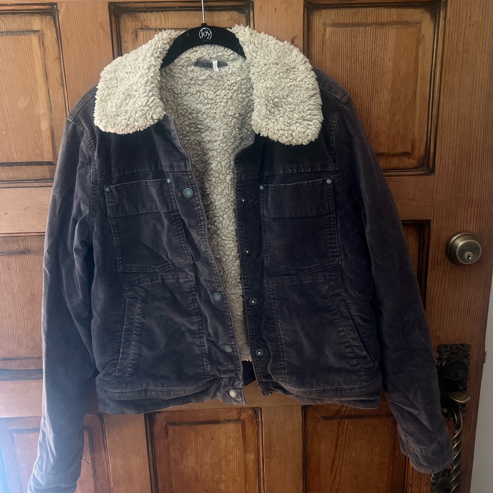 Woman's Black Sherpa-Lined Jacket